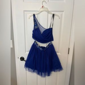 B. Smart Two Piece One Shoulder Dress